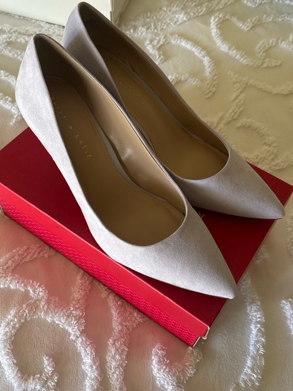Kelly & Katie Light Taupe Pointed-Toe Pumps